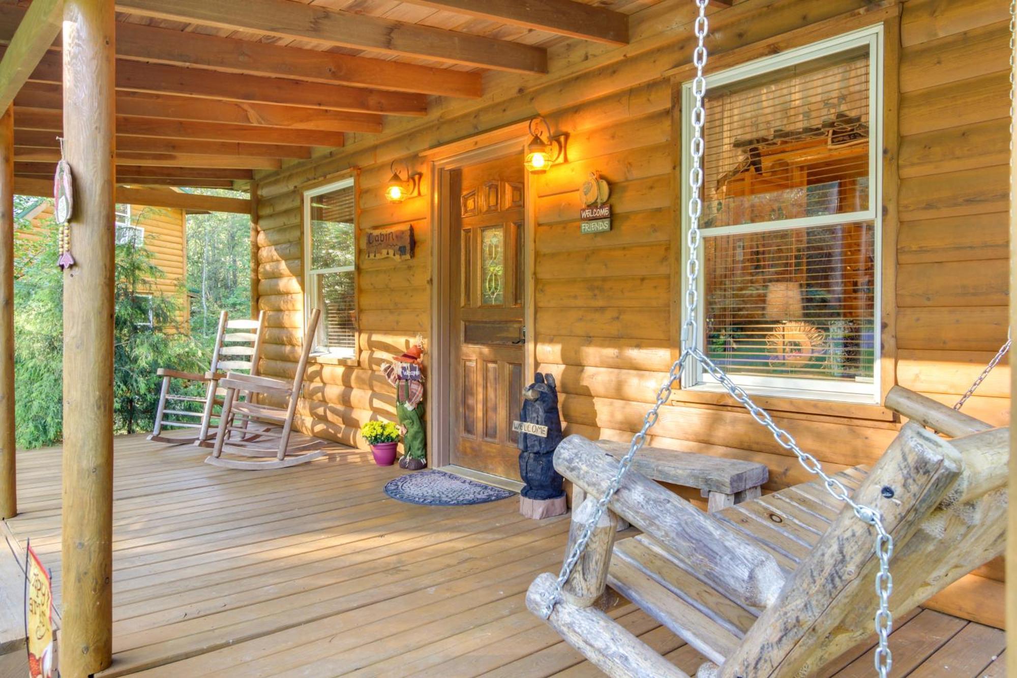 Pet-Friendly Cosby Log Cabin With Backyard And Porch! Villa Exterior photo