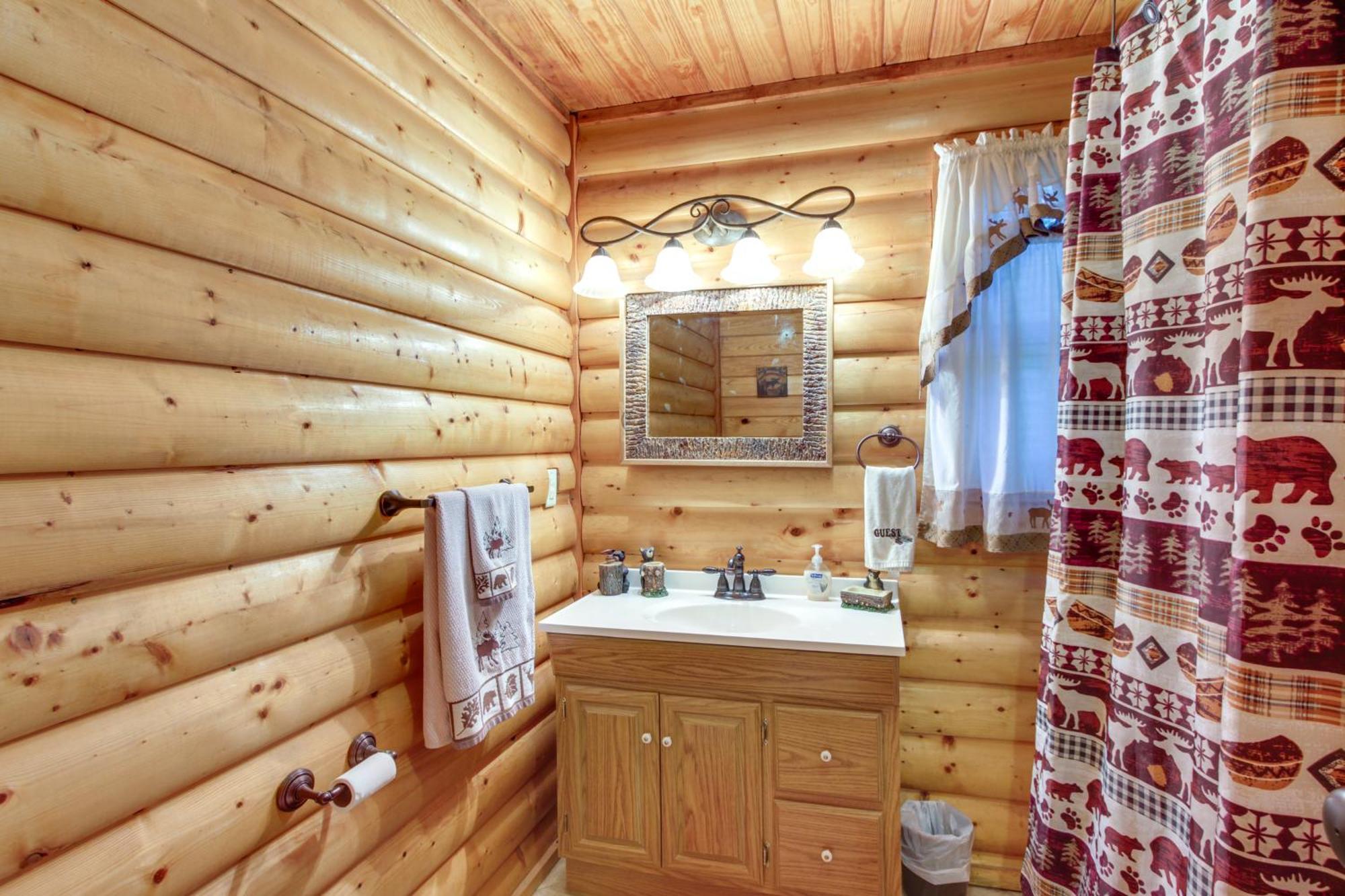 Pet-Friendly Cosby Log Cabin With Backyard And Porch! Exterior photo